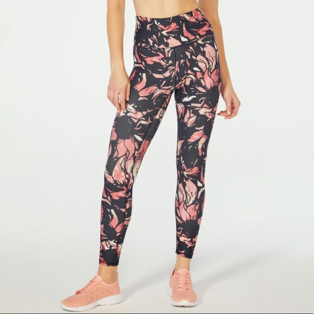 NEW Marika Antique Leggings